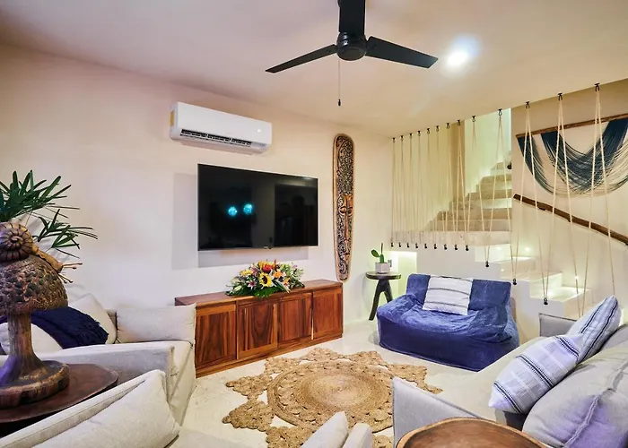 Spacious & Comfy Penthouse Oasis With Plunge Pool Apartamento