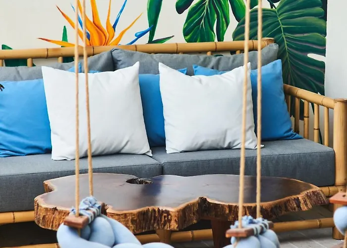 Spacious & Comfy Penthouse Oasis With Plunge Pool *